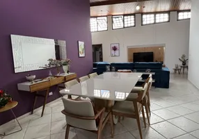 Foto 1 de Casa com 6 Quartos para alugar, 385m² em Vila Nancy, Mogi das Cruzes