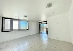 Foto 1 de Apartamento com 3 Quartos à venda, 130m² em Imbetiba, Macaé