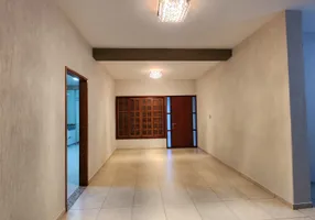 Foto 1 de Casa de Condomínio com 3 Quartos para alugar, 300m² em Jardim Atlântico, Goiânia