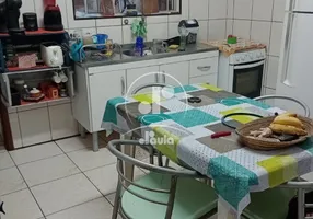 Foto 1 de Casa com 2 Quartos à venda, 90m² em Vila Guaraciaba, Santo André