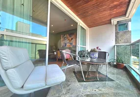 Foto 1 de Apartamento com 4 Quartos à venda, 157m² em Mata da Praia, Vitória