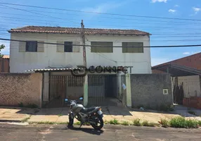 Foto 1 de Sobrado com 2 Quartos à venda, 200m² em Vila Pacífico II, Bauru