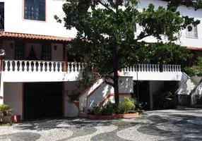 Foto 1 de Casa com 3 Quartos à venda, 220m² em Itapuã, Salvador