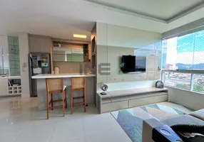 Foto 1 de Apartamento com 3 Quartos à venda, 99m² em Centro, Camboriú