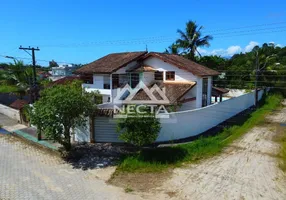 Foto 1 de Casa com 4 Quartos à venda, 214m² em Capricórnio II, Caraguatatuba