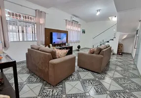Foto 1 de Sobrado com 3 Quartos à venda, 127m² em Vila Sao Paulo, Mongaguá