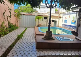 Foto 1 de Casa com 3 Quartos à venda, 240m² em Augusto Franco, Aracaju