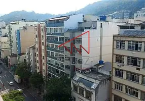 Foto 1 de Cobertura com 2 Quartos à venda, 100m² em Laranjeiras, Rio de Janeiro