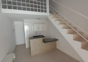 Foto 1 de Apartamento com 1 Quarto para alugar, 30m² em Miragem, Lauro de Freitas