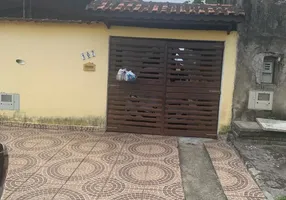 Foto 1 de Casa com 2 Quartos à venda, 90m² em Conjunto Mazeo, Mongaguá