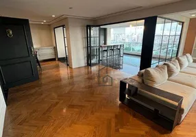 Foto 1 de Apartamento com 4 Quartos para alugar, 240m² em Jardim das Perdizes, São Paulo