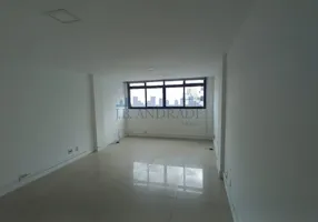 Foto 1 de Sala Comercial para alugar, 33m² em Recreio Dos Bandeirantes, Rio de Janeiro