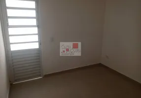 Foto 1 de Apartamento com 2 Quartos para alugar, 42m² em Vila Maria Alta, São Paulo