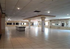 Foto 1 de Ponto Comercial para alugar, 1370m² em Caxambú, Jundiaí