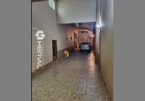 Foto 1 de Sobrado com 3 Quartos à venda, 566m² em Zona 04, Maringá