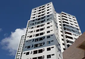 Foto 1 de Apartamento com 3 Quartos à venda, 75m² em Rosarinho, Recife