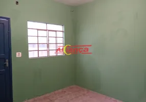 Foto 1 de Casa com 2 Quartos para alugar, 70m² em Cidade Parque Alvorada, Guarulhos