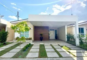 Foto 1 de Casa de Condomínio com 3 Quartos para venda ou aluguel, 166m² em Flores, Manaus