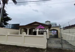 Foto 1 de Casa com 3 Quartos para alugar, 177m² em Jardim Primavera, Caraguatatuba