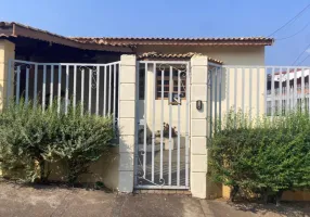 Foto 1 de Casa com 3 Quartos para alugar, 250m² em Jardim do Lago, Atibaia