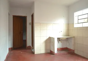 Foto 1 de Casa com 3 Quartos para alugar, 85m² em Setor Norte Ferroviario, Goiânia