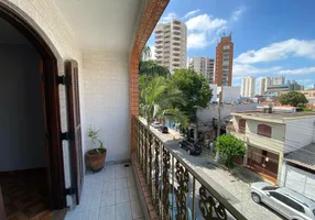 Foto 1 de Casa com 3 Quartos para alugar, 221m² em Tatuapé, São Paulo