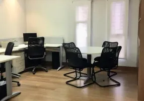 Foto 1 de Sala Comercial com 1 Quarto à venda, 70m² em Boqueirão, Santos