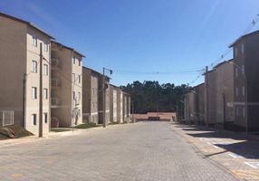 Foto 1 de Apartamento com 2 Quartos à venda, 46m² em Residencial Sao Luis, Francisco Morato