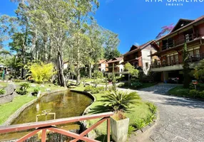 Foto 1 de Casa de Condomínio com 4 Quartos à venda, 265m² em Granja Guarani, Teresópolis