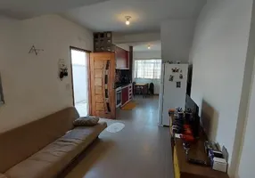 Foto 1 de Casa com 2 Quartos à venda, 75m² em Vila Aricanduva, São Paulo