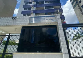 Foto 1 de Apartamento com 2 Quartos para alugar, 65m² em Poço, Recife