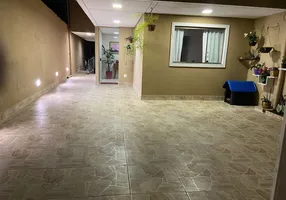 Foto 1 de Casa com 4 Quartos à venda, 280m² em Arvoredo, Contagem