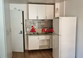 Foto 1 de Flat com 1 Quarto à venda, 33m² em Jardim Ampliação, São Paulo