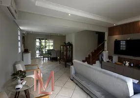 Foto 1 de Casa de Condomínio com 4 Quartos à venda, 680m² em Itapuã, Salvador