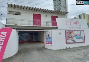 Foto 1 de Casa com 4 Quartos à venda, 401m² em Setor Oeste, Goiânia