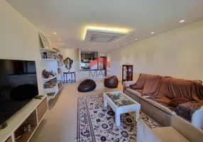 Foto 1 de Casa de Condomínio com 3 Quartos à venda, 110m² em Imbassai, Mata de São João