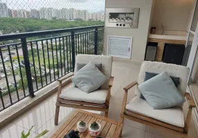 Foto 1 de Apartamento com 4 Quartos à venda, 166m² em Jacarepaguá, Rio de Janeiro