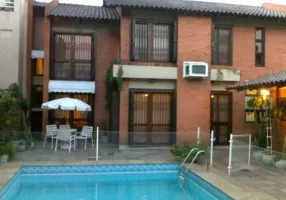 Foto 1 de Casa com 3 Quartos à venda, 349m² em São João, Porto Alegre