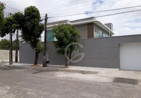 Foto 1 de Casa com 4 Quartos à venda, 400m² em Lago Jacarey, Fortaleza