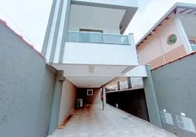 Foto 1 de Casa com 2 Quartos à venda, 54m² em Mirim, Praia Grande