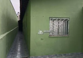 Foto 1 de Casa com 2 Quartos à venda, 65m² em Mirim, Praia Grande