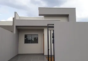 Foto 1 de Casa com 2 Quartos à venda, 65m² em Olimpico, Londrina
