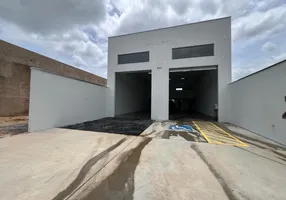 Foto 1 de Galpão/Depósito/Armazém para alugar, 250m² em Loteamento Monte Hebron, Uberlândia