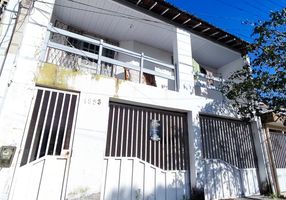 Foto 1 de Prédio Comercial com 6 Quartos para venda ou aluguel, 206m² em Capim Macio, Natal