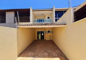Foto 1 de Casa com 3 Quartos à venda, 104m² em Maraponga, Fortaleza