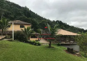 Foto 1 de Fazenda/Sítio com 6 Quartos à venda, 500m² em Zona Rural, Monteiro Lobato