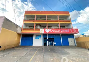 Foto 1 de Imóvel Comercial com 3 Quartos à venda, 450m² em Setor Coimbra, Goiânia