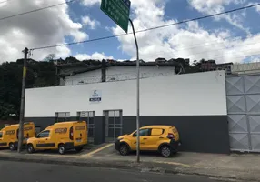 Foto 1 de Galpão/Depósito/Armazém para alugar, 440m² em Lobato, Salvador