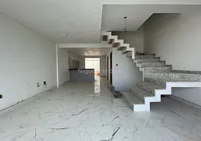 Foto 1 de Casa com 2 Quartos à venda, 10m² em Santana, Juiz de Fora