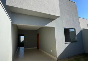 Foto 1 de Casa com 3 Quartos à venda, 100m² em Residencial Flor do Cerrado, Anápolis